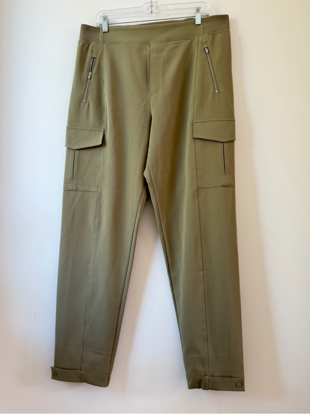 Athleta Endless High Rise Cargo Pant Moss Green Women’s 16 Tall Stretch